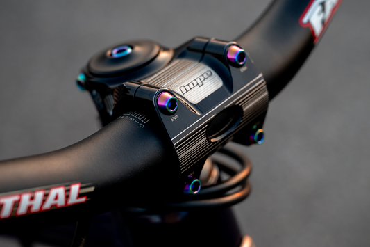 Hope Tech AM/Freeride - Titanium Bolt Kit