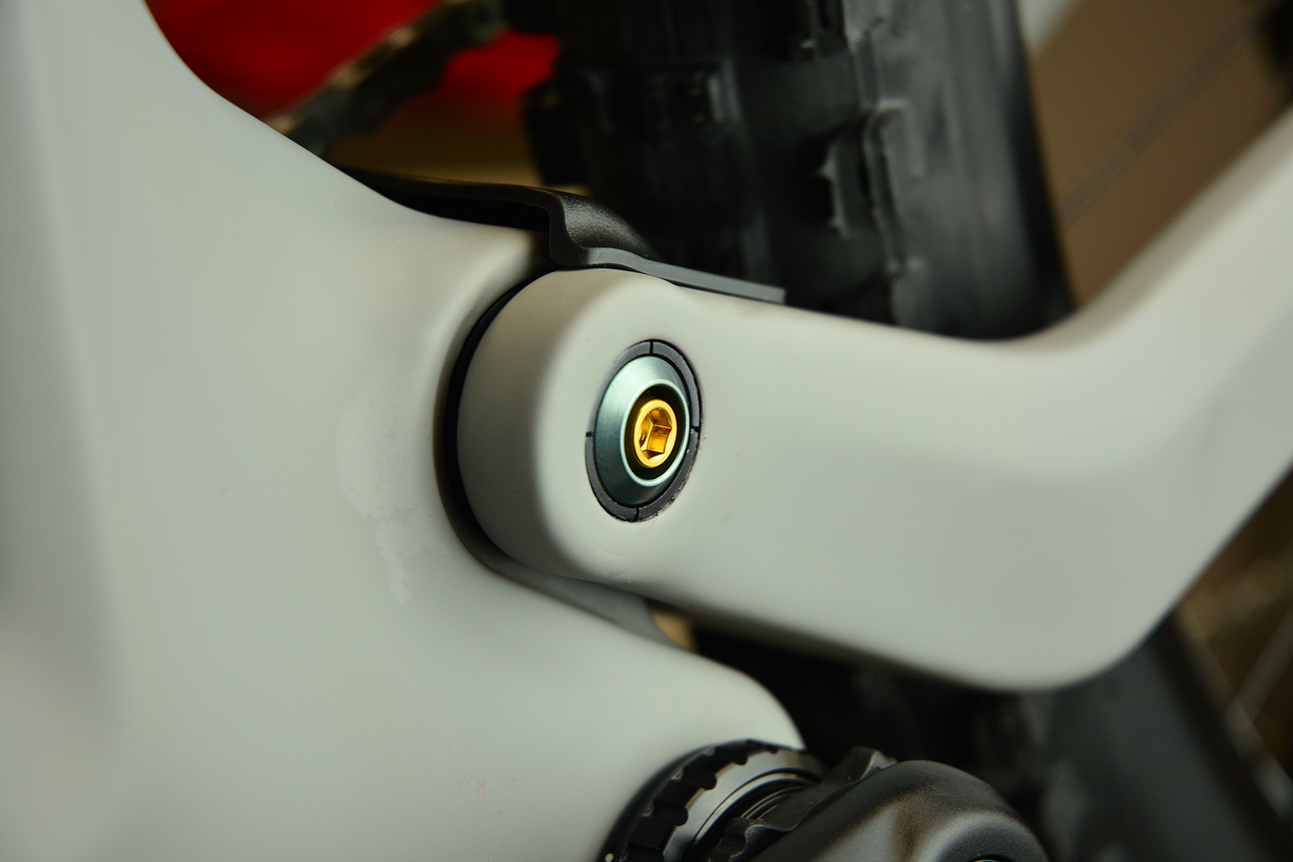 Transition Smuggler - Main Pivot Titanium Bolt