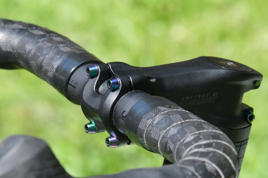 Giant Contact SL AeroLight - Titanium Bolt Kit